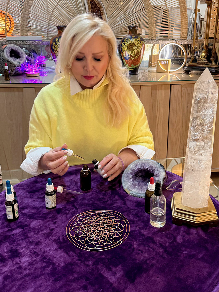 Rachel Jeitz - fleurs de Bach thérapeute énergéticienne Rachel Jeitz - fleurs de Bach thérapeute énergéticienne